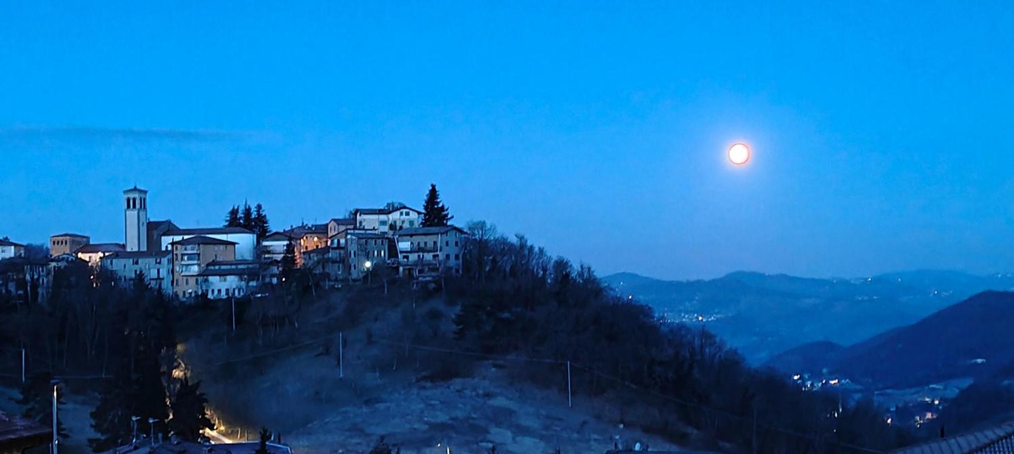 L'Angolo Dell'Artista Castel d'Aiano Экстерьер фото
